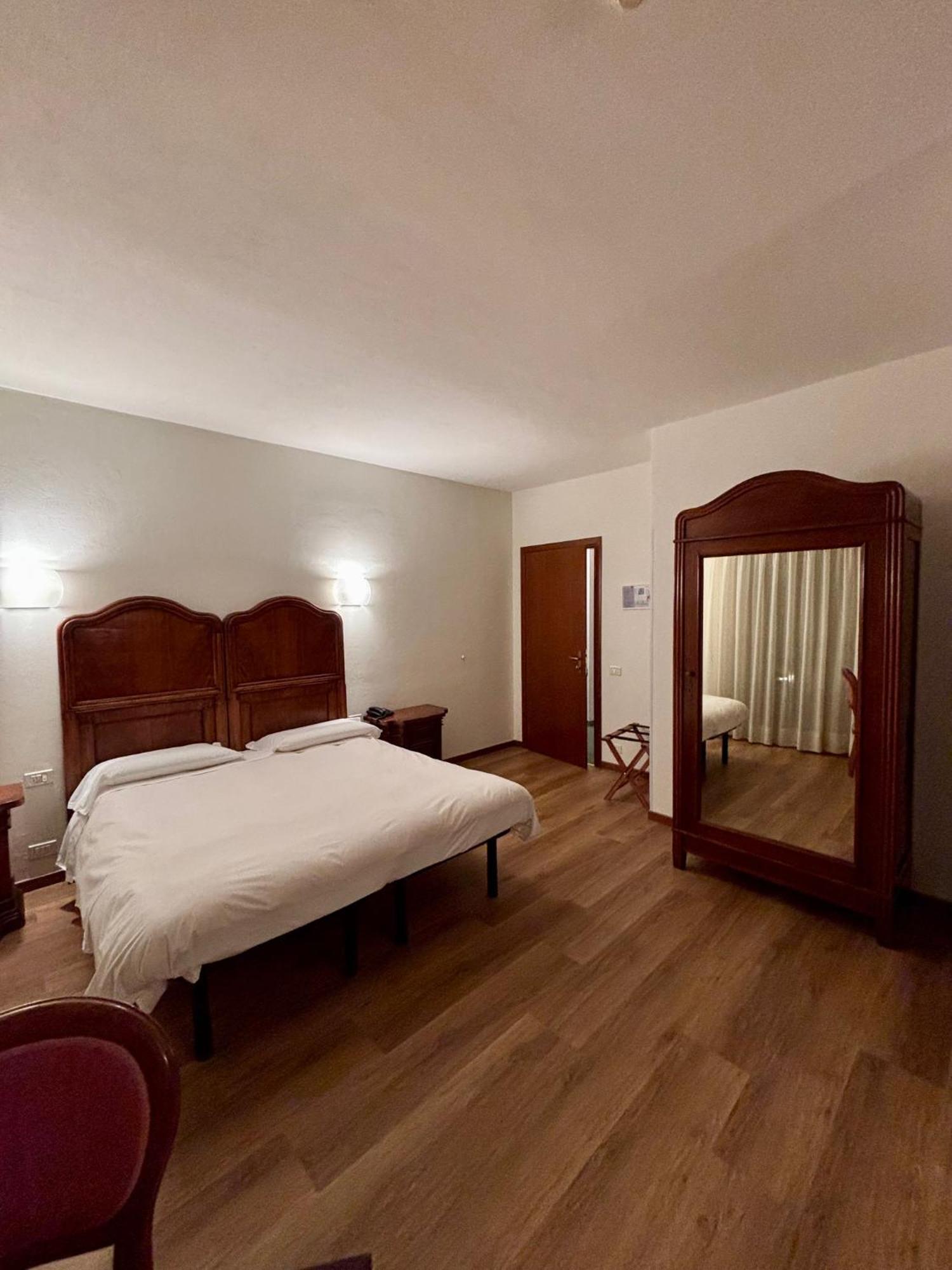 Hotel Bigio ซานเปลเลกรีโน แตร์เม ภายนอก รูปภาพ